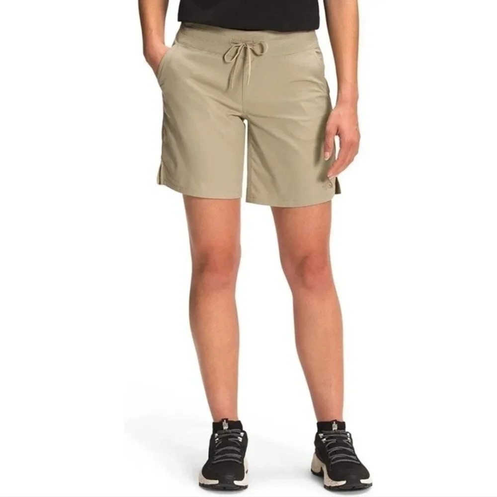 NWT || NORTH FACE || Aphro Mt Bermuda shorts